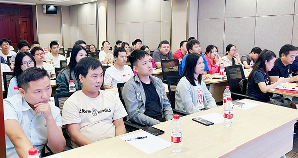 齊心協(xié)力謀發(fā)展，砥礪前行啟新篇——微視光電月度經(jīng)營分析會(huì)圓滿落幕！